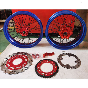 Vente flash - Jantes en alliage bleu de 17 pouces pour moto Supermoto Honda <span class=keywords><strong>CRF</strong></span> 250, <span class=keywords><strong>CRF</strong></span> 300, <span class=keywords><strong>CRF</strong></span> <span class=keywords><strong>450</strong></span> - Product Image 1