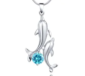 Migliore vendita ciondolo design personalizzato 925 in argento sterling doppio delfino forma intarsio moissanites collana di animali per le donne