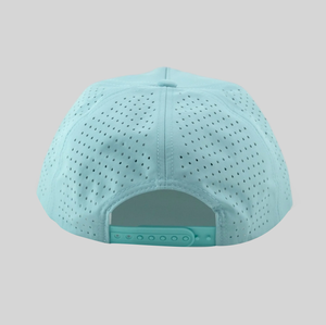 Gorra de Béisbol Deportiva de 5 Paneles de PVC y Goma con Logotipo, Impermeable, Tipo Trucker, para Golf, con Orificios Perforados con Láser - Product Image 3