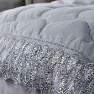 Juego de Ropa de Cama de Terciopelo de Poliéster de Lujo Ligero Personalizable al por Mayor con Ribete de Encaje, Edredón Suave y Acolchado, 200 Hilos, Diseño OEM ODM - Product Image 4