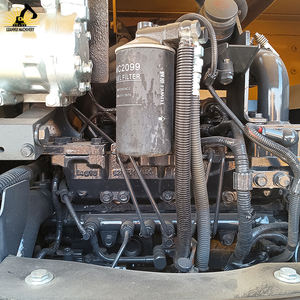 Performances de qualité professionnelle avec de faibles coûts d'exploitation et une mini-pelle Komatsu PC70 de haute fiabilité pour la construction urbaine - Product Image 4