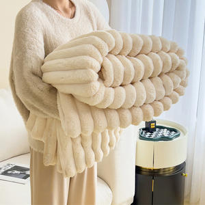 Manta gruesa de invierno de franela de tela cómoda de alta calidad éxito de ventas al por mayor - Product Image 3