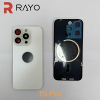 Pièces de rechange OEM : Boîtier avec lentille d'appareil photo, couvercle magnétique de la batterie et vitre arrière pour iPhone 14, 14 Plus, 15, 15 Plus, 15 Pro, 16 Pro Max