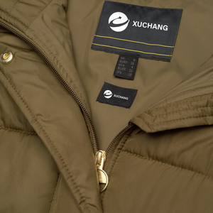 XUCHANG Veste <span class=keywords><strong>d</strong></span>'<span class=keywords><strong>hiver</strong></span> longue pour femmes Gilet bouffant à capuche avec grande taille Longueur sans manches et design matelassé léger - Product Image 3