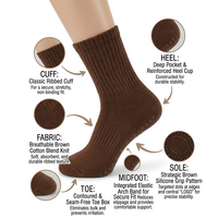 Chaussettes de yoga antidérapantes personnalisées OEM avec logo brodé, épaisses, pour le sport, le Pilates, chaussettes de yoga personnalisées, chaussettes de Pilates personnalisées, marron