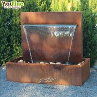 Sculpture en acier Corten, Fontaine à rideau d'eau en acier patiné pour Jardin, Extérieur, Parc, Place publique, Hôtel, Aménagement paysager moderne