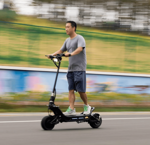 Nouveau stock <span class=keywords><strong>Nami</strong></span> Burn E2 Max 72V 40AH 8400W 11 pouces, pneu anti-crevaison, longue portée, écologique, transport urbain, scooter électrique - Product Image 1