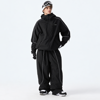 Survêtement Personnalisé Haute Qualité en Nylon avec Logo Brodé et Passepoil Réfléchissant