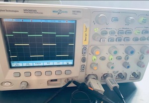 Osciloscopio de Señales Mixtas Agilent MSO6034A, 300 MHz, 2.5 GSa/s, 8 Bits, 4 Osciloscopios/16 Canales Digitales - Product Image 4