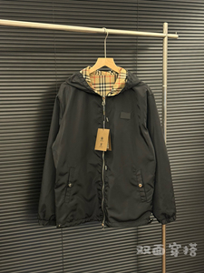 <b>Vintage</b> Check Reversible <b>Windbreaker</b> Classic Iconic Plaid Lightweight Two-Side Wear Outdoor Casual Hooded Bur Berry Jacket - Product Image 5