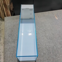 Aquarium en verre ultra-blanc de grande taille personnalisable, réservoir à faible teneur en fer pour l'eau salée, fabriqué en plastique durable