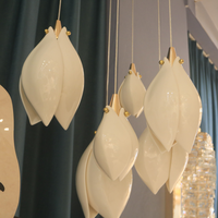 Lustre LED en céramique blanche FireLux pour projet personnalisé de décoration intérieure, idéal pour villa, hôtel, salon