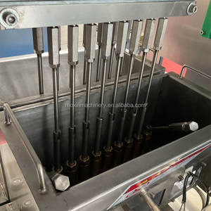 Machine automatique de dépose de bonbons en forme de petites boules de lait, gingembre et gélatine Moxin |   pour la fabrication de sucettes et de bonbons mous - Product Image 6