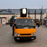 Plateforme élévatrice montée sur camion 360 °   Panier rotatif en aluminium pour l'entretien des lampadaires et le nettoyage des façades de bâtiments