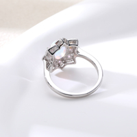 EMEJEWE Bague de mariage classique en argent sterling 925 avec opale et accents de pierres roses pour femme
