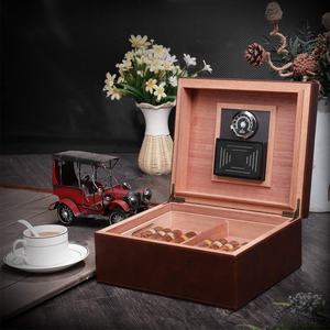 Humidor de Madera para Cigarros de Escritorio, Caja de Almacenamiento para Cigarros, Contenedor Rectangular con Humidificador - Product Image 6