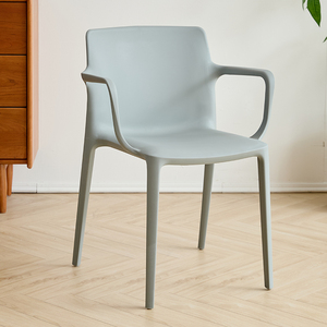 <span class=keywords><strong>Precio</strong></span> al por mayor <span class=keywords><strong>de</strong></span> lujo <span class=keywords><strong>de</strong></span> diseño Simple PP <span class=keywords><strong>de</strong></span> plástico reposabrazos restaurante sillas <span class=keywords><strong>de</strong></span> comedor - Product Image 1