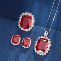 Bijoux de mode féminins en laiton perceuse complète avec fleur de glace plaquée platine coupe 15*20-10*12 corindon rouge simulé