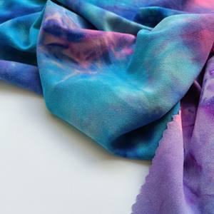 Tissu jersey tricoté en polyester et élasthanne 2026, double broyage, DTY, teinture tie-dye, extensible dans les quatre sens - Product Image 1