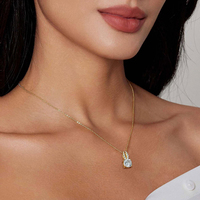 Set di Gioielli in Argento Sterling 925 con Orecchini Rotondi in Moissanite da 6,5mm e Collana con Pendente in Moissanite a Cuscino 8x8mm, Forma a Oliva Cava