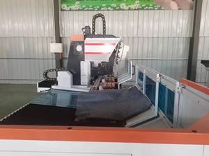 Profilé en aluminium industriel et machines-outils de traitement de l'acier Centre d'usinage CNC BT30 avec table de travail de <span class=keywords><strong>7m</strong></span> - Product Image 4