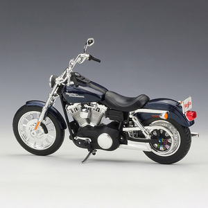 Maisto <strong>1</strong>/<strong>12</strong> <strong>Diecast</strong> Model <strong>Motorcycles</strong> 2006 Fxdbi Dyna Street Bob <strong>Motorcycle</strong> Model Simulation Car <strong>Diecast</strong> Model - Product Image 5