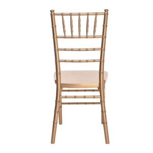 Silla de Comedor Chiavari de Madera Maciza Dorada para Bodas, Banquetes y Eventos - Silla Clásica de Madera para Decoración de Hoteles y Fiestas - Product Image 3