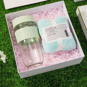 Set de Regalo con Ventilador Mini, Paraguas y Vaso de Vidrio de 500ml con Serigrafía, para Festivales, Cumpleaños, San Valentín, Día de la Madre y Bodas - Product Image 4