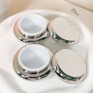 OEM Wholesale Factory Silver UV Coating Flat Round Empty PP <strong>Cosmetic</strong> Cream Skin Care Tank Container - Product Image 4