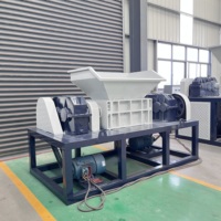 Broyeur automatique de plastique PE PC PVC PET déchiqueteuse utilisation en usine de l'équipement de recyclage des déchets plastiques