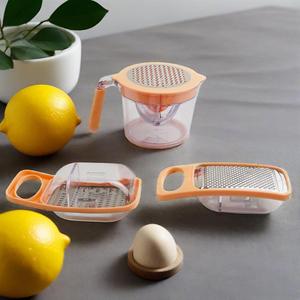 Nouvelle couleur Table <span class=keywords><strong>citron</strong></span> <span class=keywords><strong>citron</strong></span> <span class=keywords><strong>citron</strong></span> presse-agrumes avec tasse de rangement <span class=keywords><strong>gingembre</strong></span> râpe à légumes pour Gadgets de cuisine outils manuels accessoires - Product Image 1