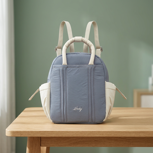 Mochila Ligera para Mujer, Material Tipo Paracaídas, con Cierre de Cremallera, Correa Ajustable y Diseño de Bolsillos Funcionales - Product Image 3