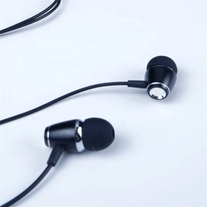 Commercio all'ingrosso di Prezzi Bassi Cellulare 3.5 millimetri In Ear Metallo Logo Personalizzato Hifi <span class=keywords><strong>Cuffie</strong></span> Cablate Auricolare Nero Con Il Mic - Product Image 6