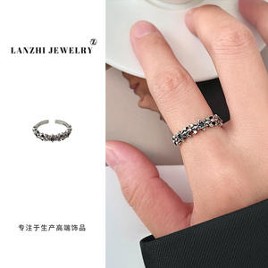 مجوهرات بتصميم عتيق متقاطع ، خواتم من الفولاذ المقاوم للصدأ للنساء والرجال ، أسلوب أنيق وخالد. - Product Image 6