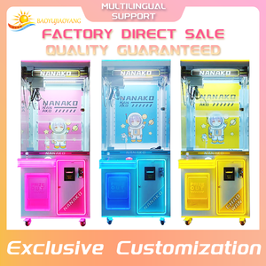 Machine à griffes d'arcade personnalisable en gros grue à pièces avec éclairage LED accepteur de billets de casier de prix distributeur automatique de jouets de type poupée - Product Image 2