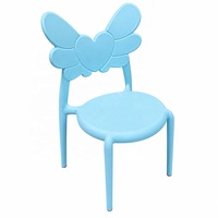 Chaise d'enfant moderne et simple en plastique empilable avec dossier papillon pour fête d'anniversaire, fête en plein air, mariage
