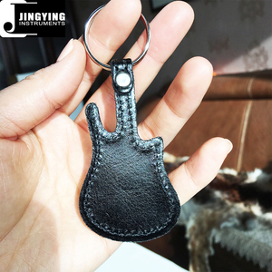 Jingying 2025 Factory Wholesale Black Cowhide <strong>Guitar</strong> Pick Bags with Keychain <strong>Guitar</strong> <strong>Plectrum</strong> Holder Part Accessories - Product Image 4