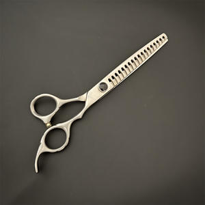 กรรไกรตัดแต่งขนสุนัขสแตนเลสแบบบาง ขนาด 6.5 นิ้ว รุ่น YT-6.5-inch สีดำลายอัญมณี - Product Image 4