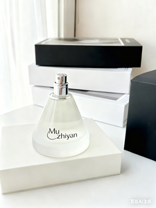 Profumo Spray <span class=keywords><strong>di</strong></span> Lusso da Donna 65ml, Fragranza Floreale Fruttata, Formato Regolare, Lunga Durata 24 Ore, 2.2oz, Uso Domestico - Product Image 6