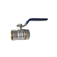 Vanne à boisseau sphérique en laiton durable en gros d'usine précision CNC longue poignée Double filetage interne DN15 vanne d'eau manuelle OEM