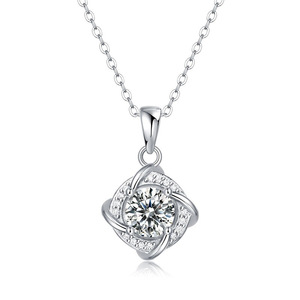 Collier pendentif en argent sterling S925 plaqué rhodium avec diamant de laboratoire 1CT VVS1 en forme de <span class=keywords><strong>moulin</strong></span> à <span class=keywords><strong>vent</strong></span> Wangfu Jewelry pour femme, idéal pour un mariage - Product Image 4
