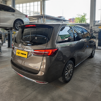 Véhicule d'occasion MPV 2023 Buick GL8 Business Cabin 2.0T PHEV Automatique 7 places Hybride Véhicule d'affaires de luxe d'occasion