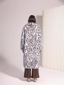 Chaqueta de piel de leopardo de Nieve negra de manga larga para mujer Abrigo de piel falsa de talla grande para invierno-A prueba de viento y cálido con patrón de animales - Product Image 4