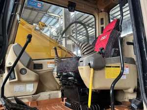 Excavateur sur chenilles Cat 320bl de 19 tonnes utilisé au Japon Pouce hydraulique Cat d'occasion pour la construction - Product Image 2