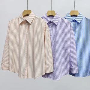 Camisa Casual de Manga Larga con Cuello Abotonado, a Rayas y de Color Sólido, de Primavera y Otoño, en Telas de Lujo Ligeras, Personalizada al por Mayor OEM/ODM - Product Image 1
