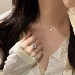 สร้อยคอเงินแท้ S925 รูปหัวใจ ดีไซน์เรียบหรู สไตล์ฝรั่งเศส วินเทจยุคกลาง แหวนแฟชั่นดีไซน์หัวใจเดี่ยว - Product Image 2