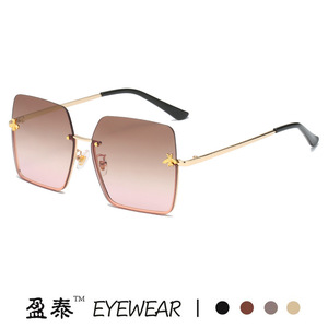 Yingtai Eyewear <b>Square</b> Sunglasses Metal <b>Frame</b> <b>Gold</b> Color UV400 Protection Unisex - Product Image 5