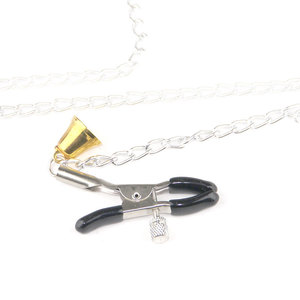 Pinza para pezones de tres cabezas con cadena, color plateado, para adultos, accesorio íntimo de coqueteo - Product Image 5