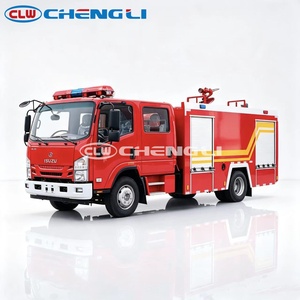 Camion de pompiers 1SUZU avec réservoir d'eau et mousse, véhicule de lutte contre les incendies 4x2 manuel pour zones résidentielles et commerciales - Product Image 2