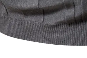 Pull à col roulé pour hommes à la mode pull tricoté respirant de couleur unie de base pour l'automne hiver Service OEM disponible